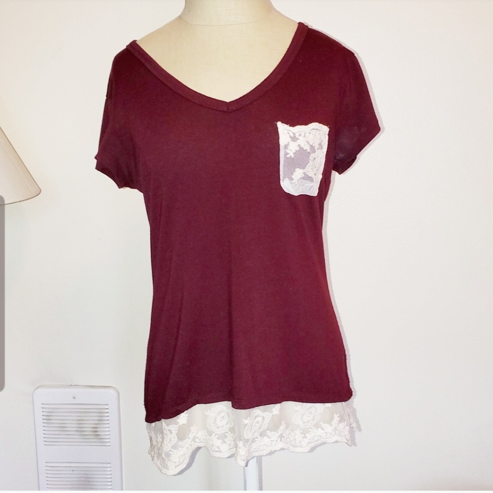 🥀Maroon Justify Short Sleeve Top with Lace Fringe